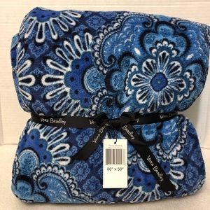 Vera Bradley  Throw Blanket, Blue Tapestry